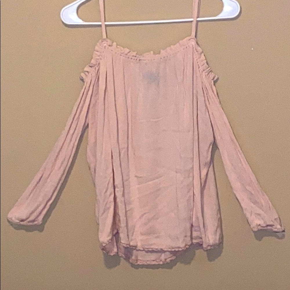 Long sleeve shoulder less shirt